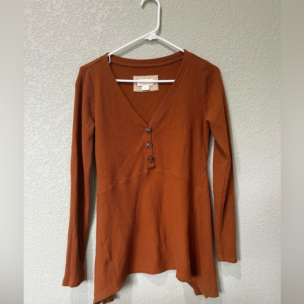 Maeve by Anthropologie handkerchief hem long sleeve tunic